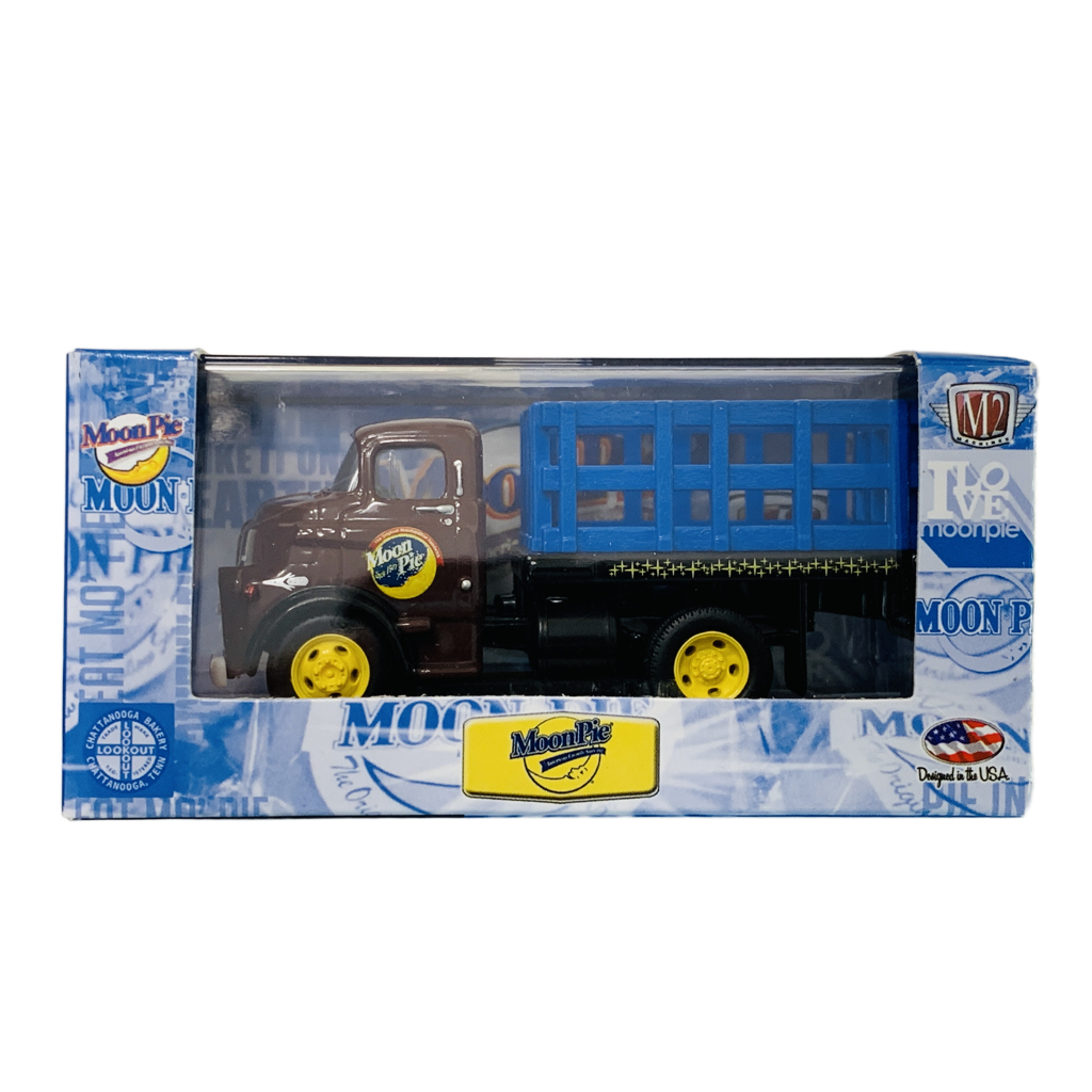 M2 Machines Moon Pie 1957 Dodge 700 COE