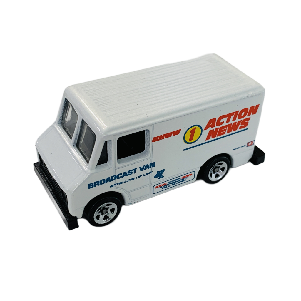 Hot Wheels Action News Broadcast Van - 5 Pack Exclusive