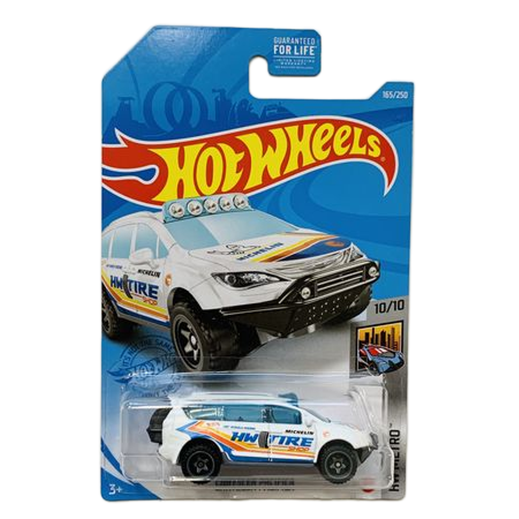 Hot Wheels #165 Chrysler Pacifica