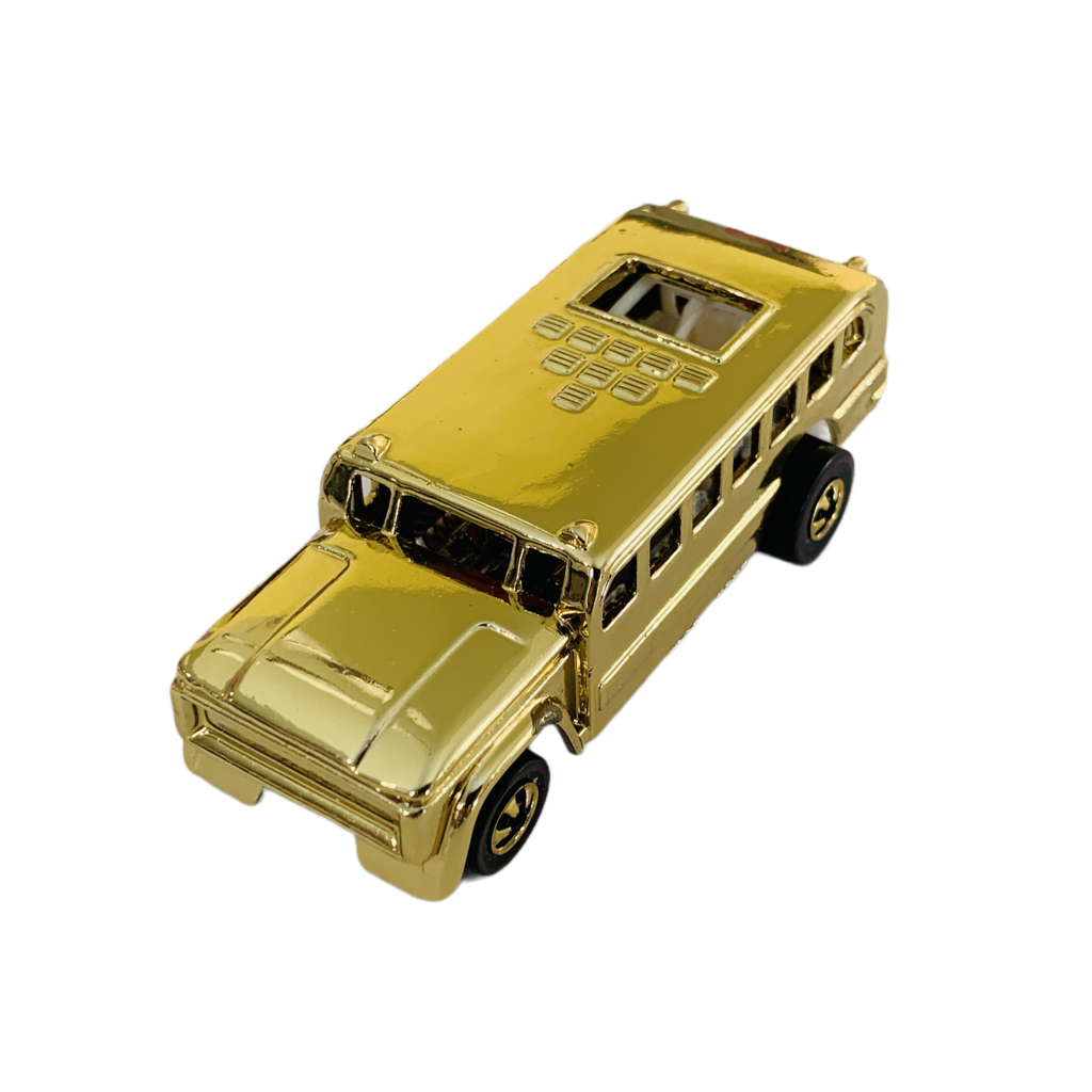 Hot Wheels FAO Schwarz Gold Series S' Cool Bus