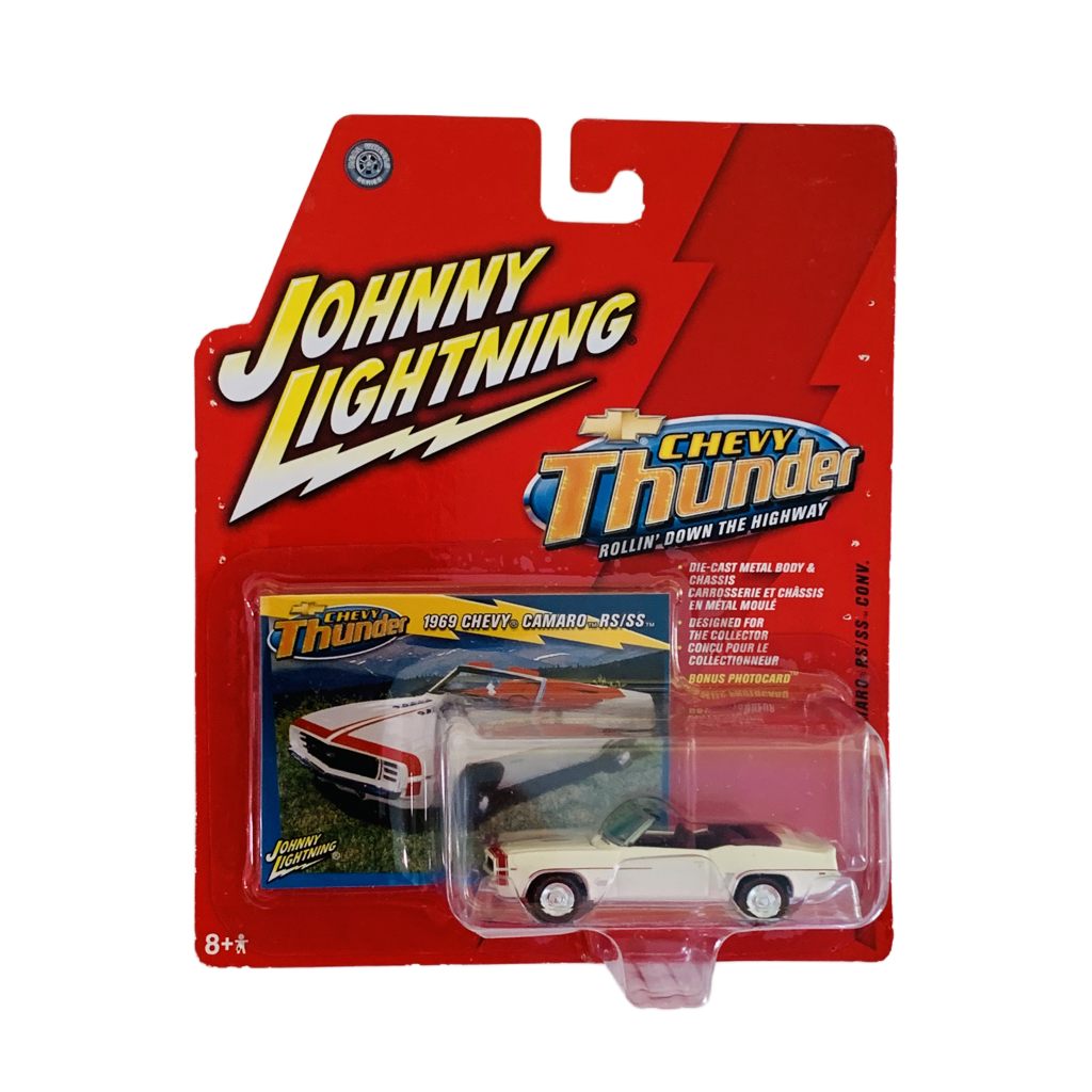 Johnny Lightning Chevy Thunder 1969 Chevy Camaro RS/SS Convertible