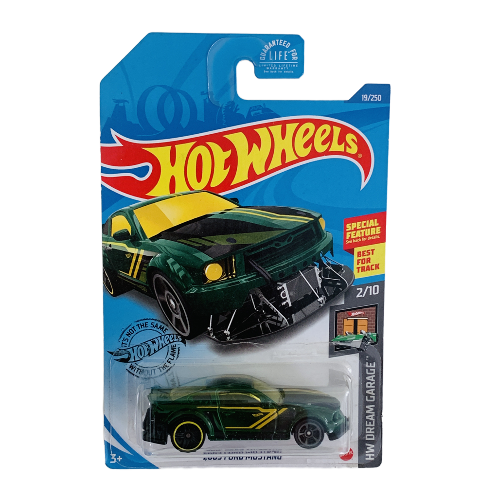 Hot Wheels #19 2005 Ford Mustang