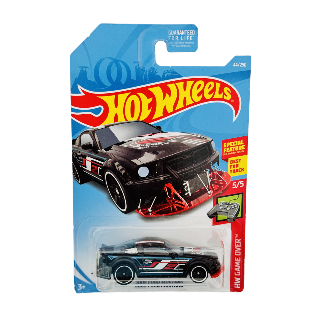 Hot Wheels #44 2005 Ford Mustang