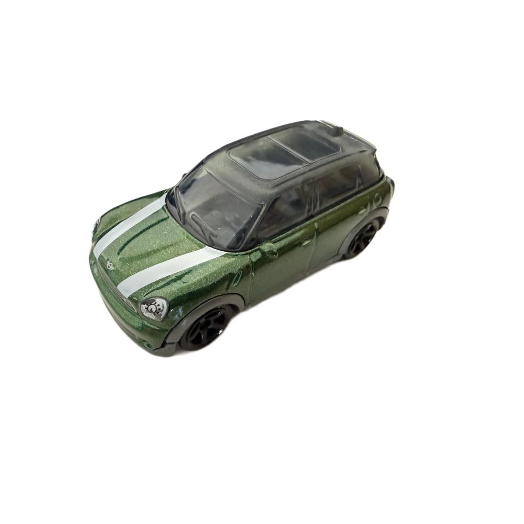 Matchbox Top Gun Maverick 2011 Mini Cooper Countryman