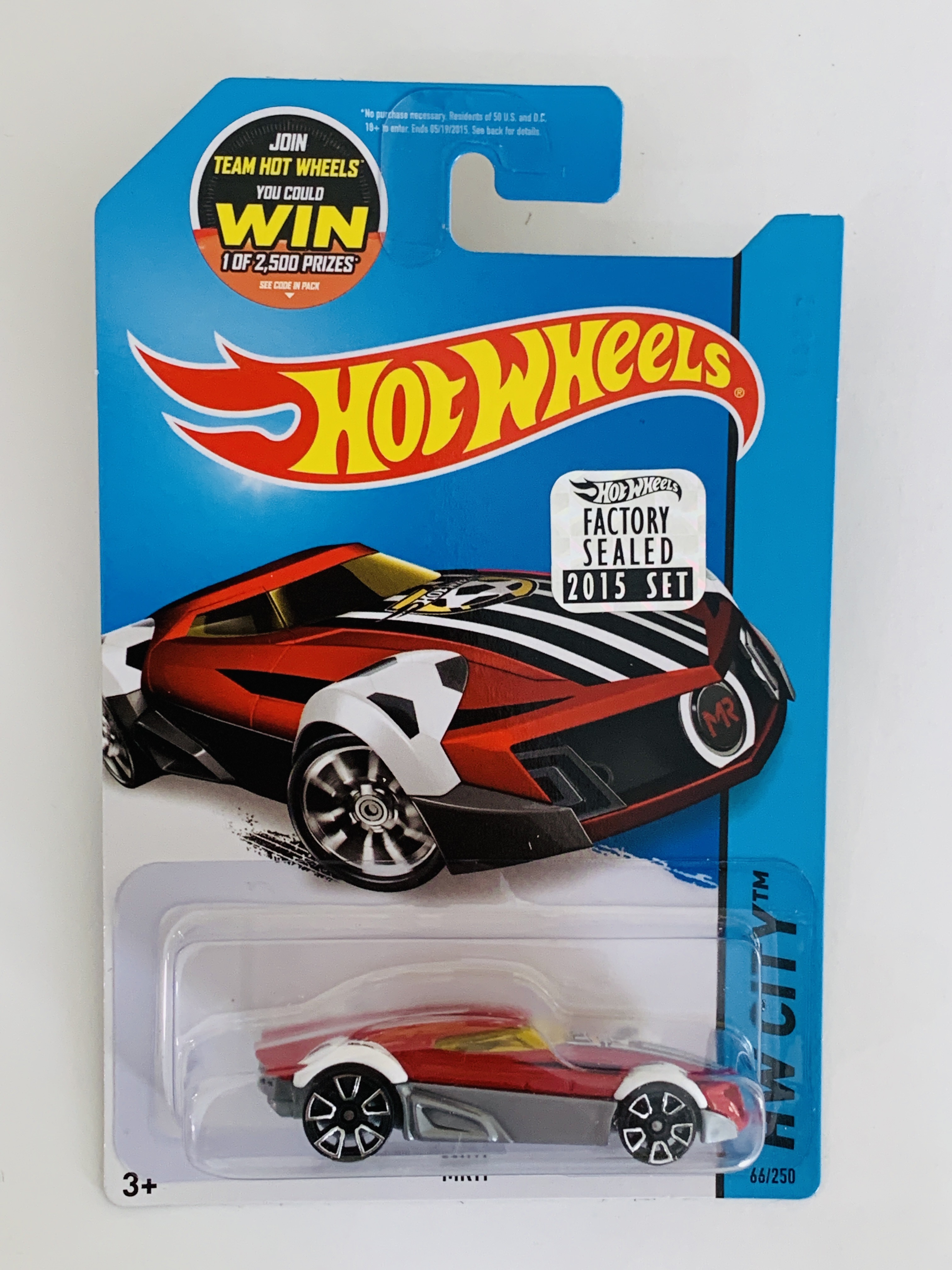 Hot Wheels 2015 Factory Set #66 MR11 - Red