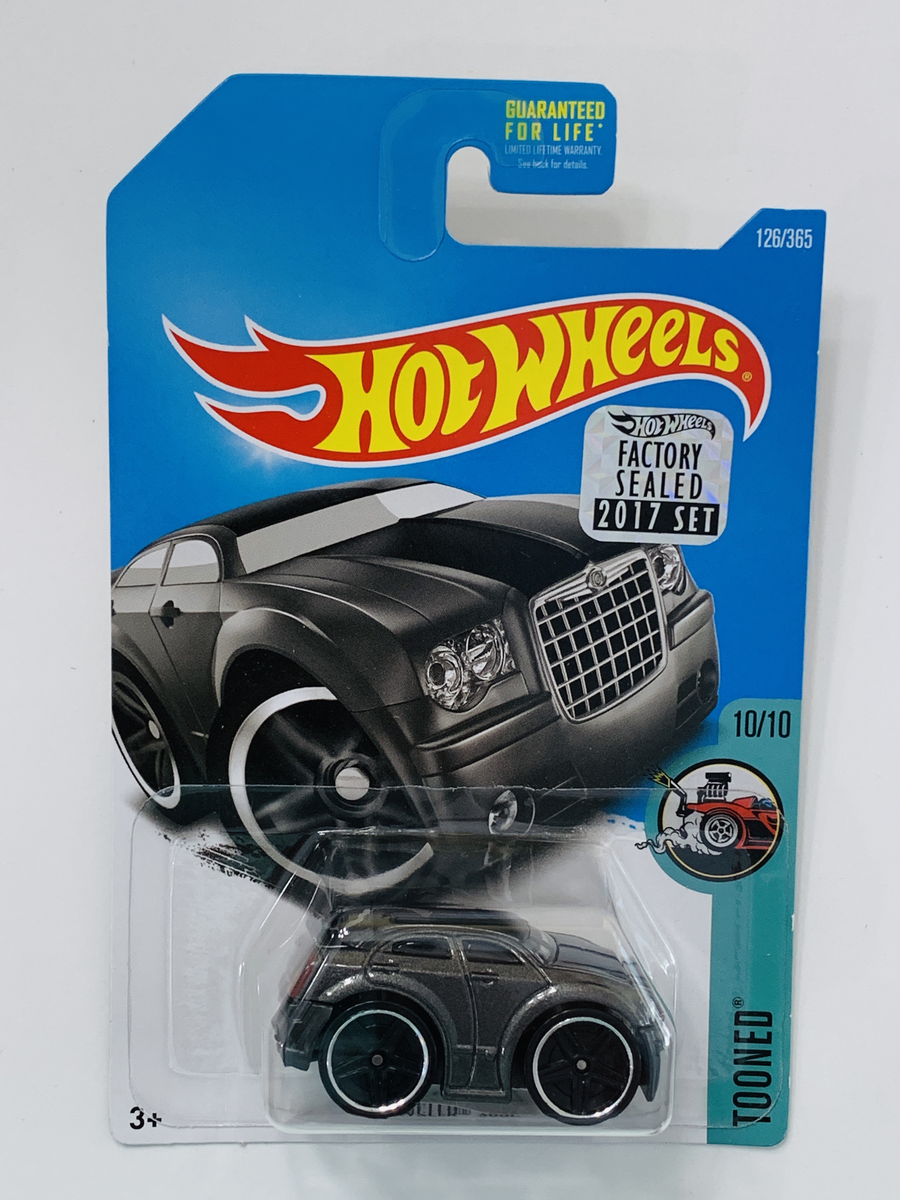 Hot Wheels 2017 Factory Set #126 Chrysler 300C