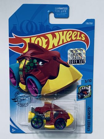 Hot Wheels 2019 Factory Set #178 Piranha Terror - Red