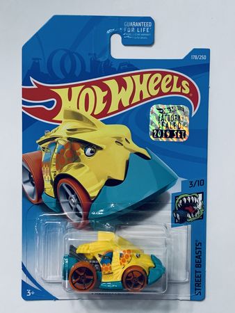 Hot Wheels 2019 Factory Set #178 Piranha Terror - Yellow