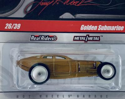 Hot Wheels Larry's Garage Golden Submarine - Gold 1