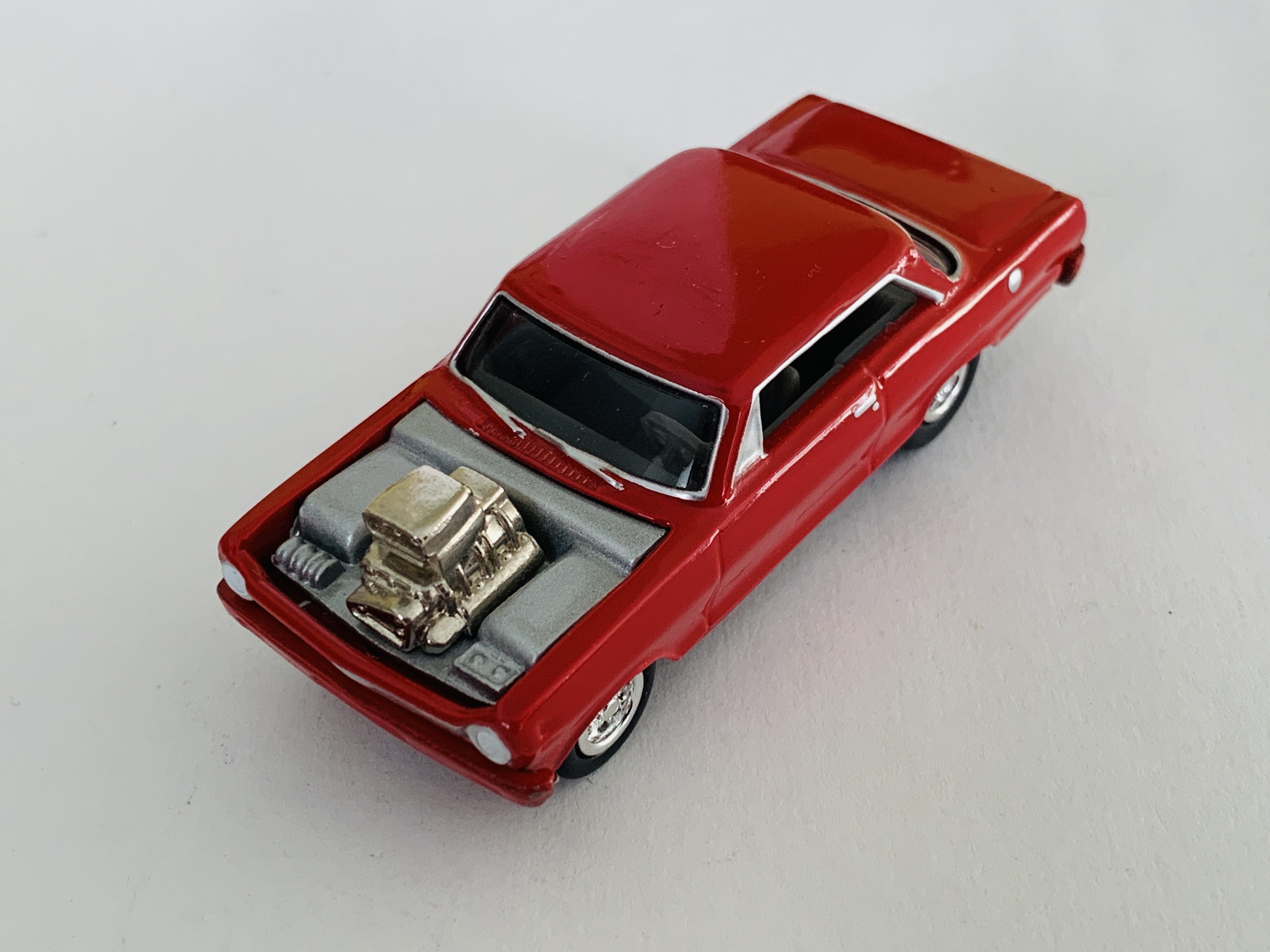 Johnny Lightning 1965 Chevy II Nova