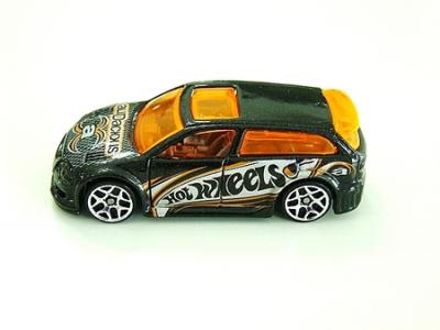 9770-Hot-Wheels-Audacious