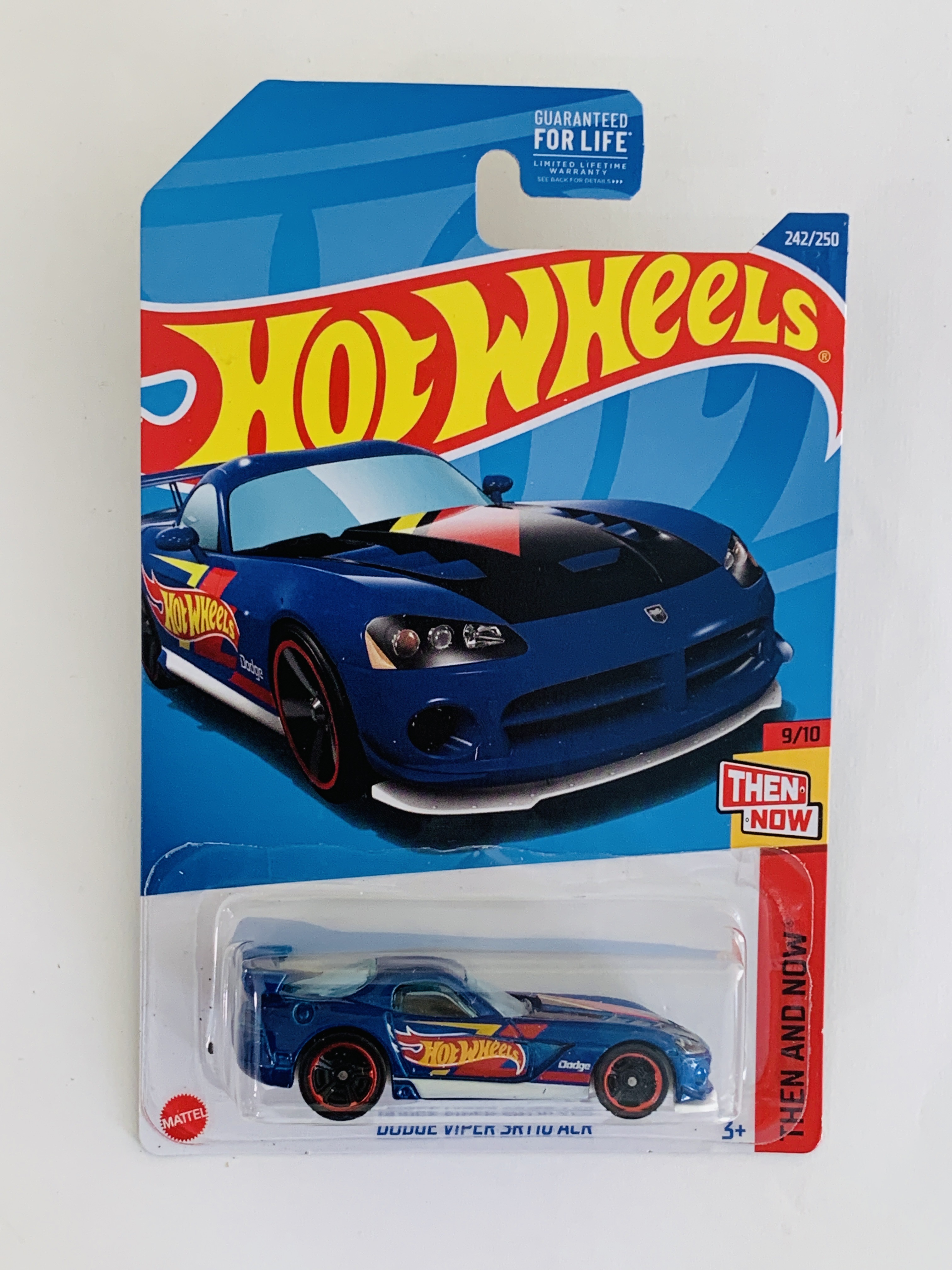 Hot Wheels #242 Dodge Viper SRT10 ACR