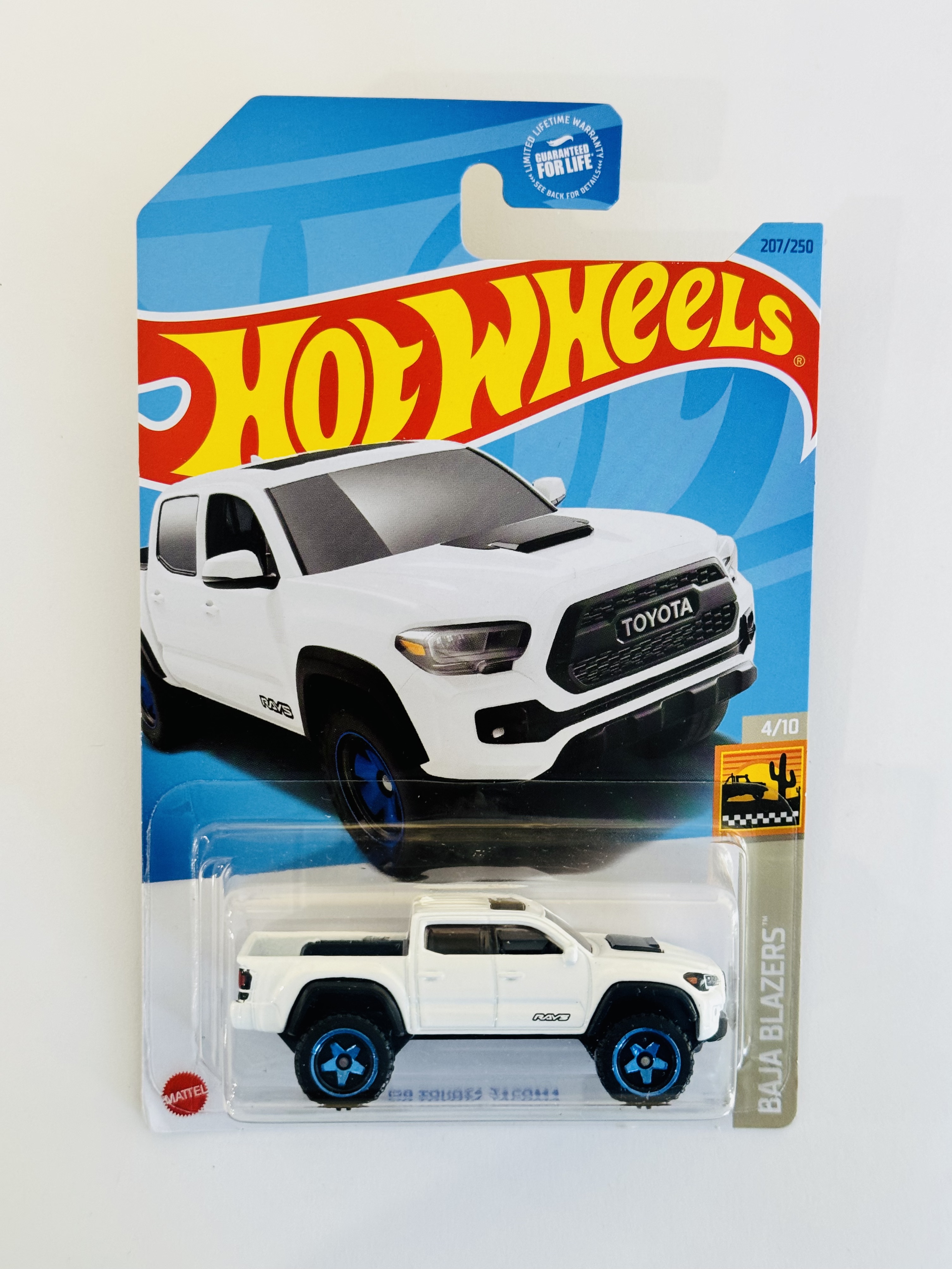 Hot Wheels #207 '20 Toyota Tacoma