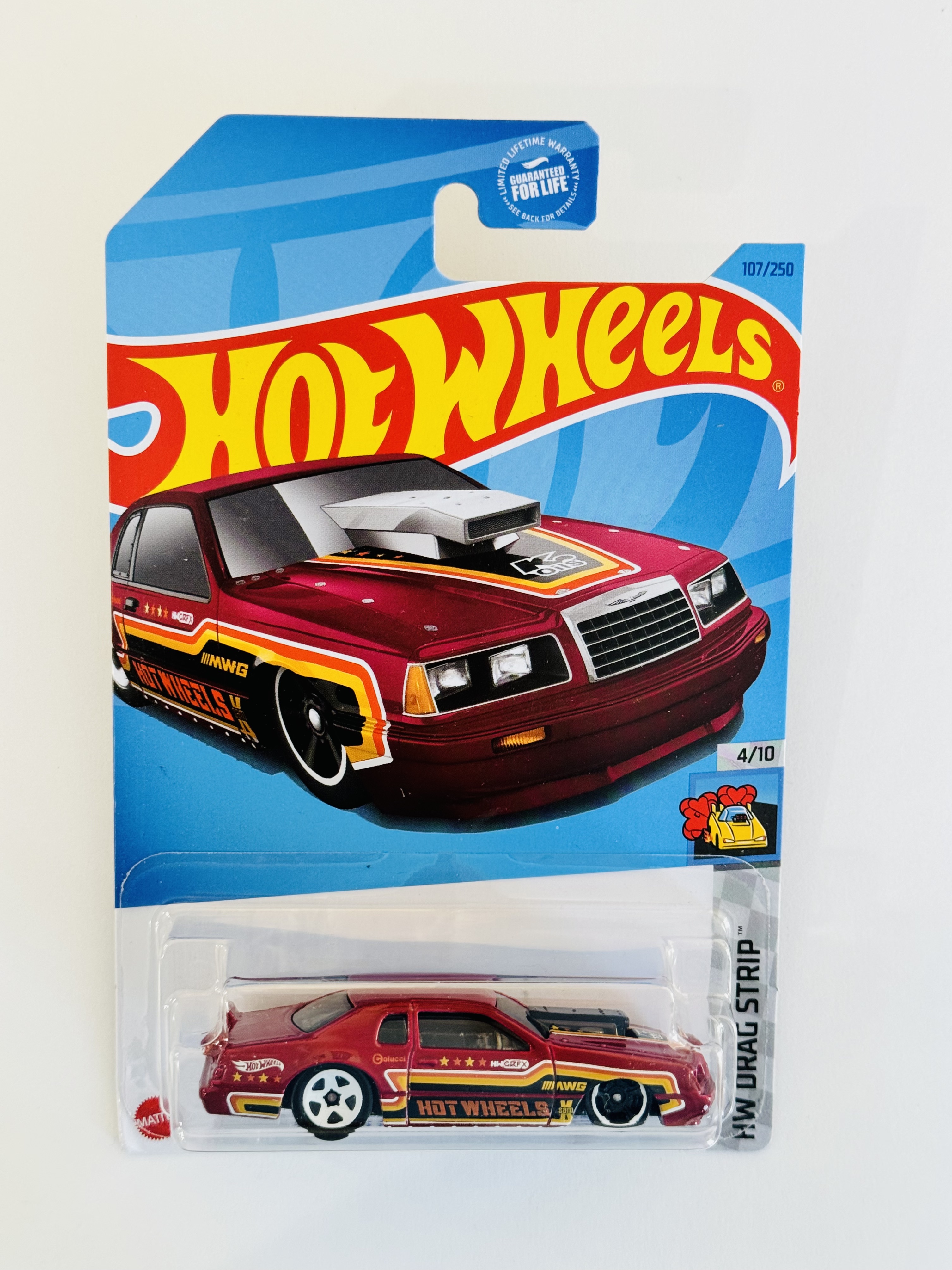 Hot Wheels #107 '86 Ford Thunderbird Pro Stock