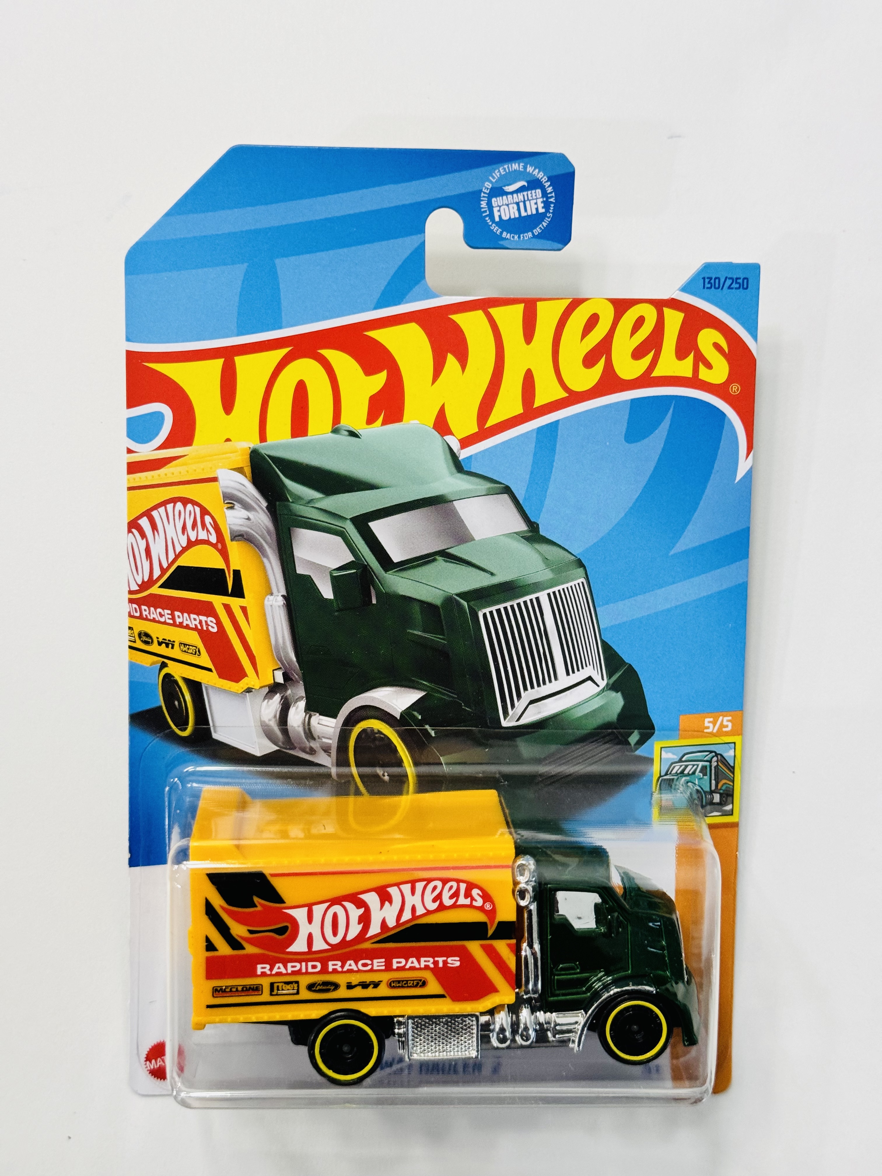 Hot Wheels #130 Highway Hauler 2