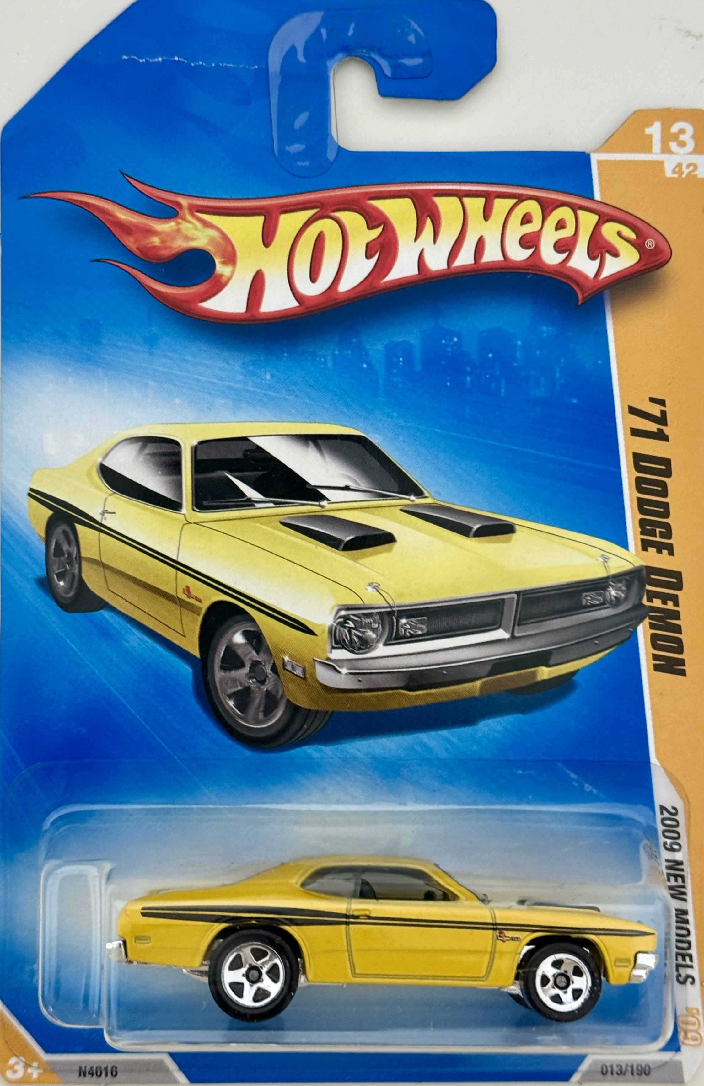 Hot Wheels #013 '71 Dodge Demon