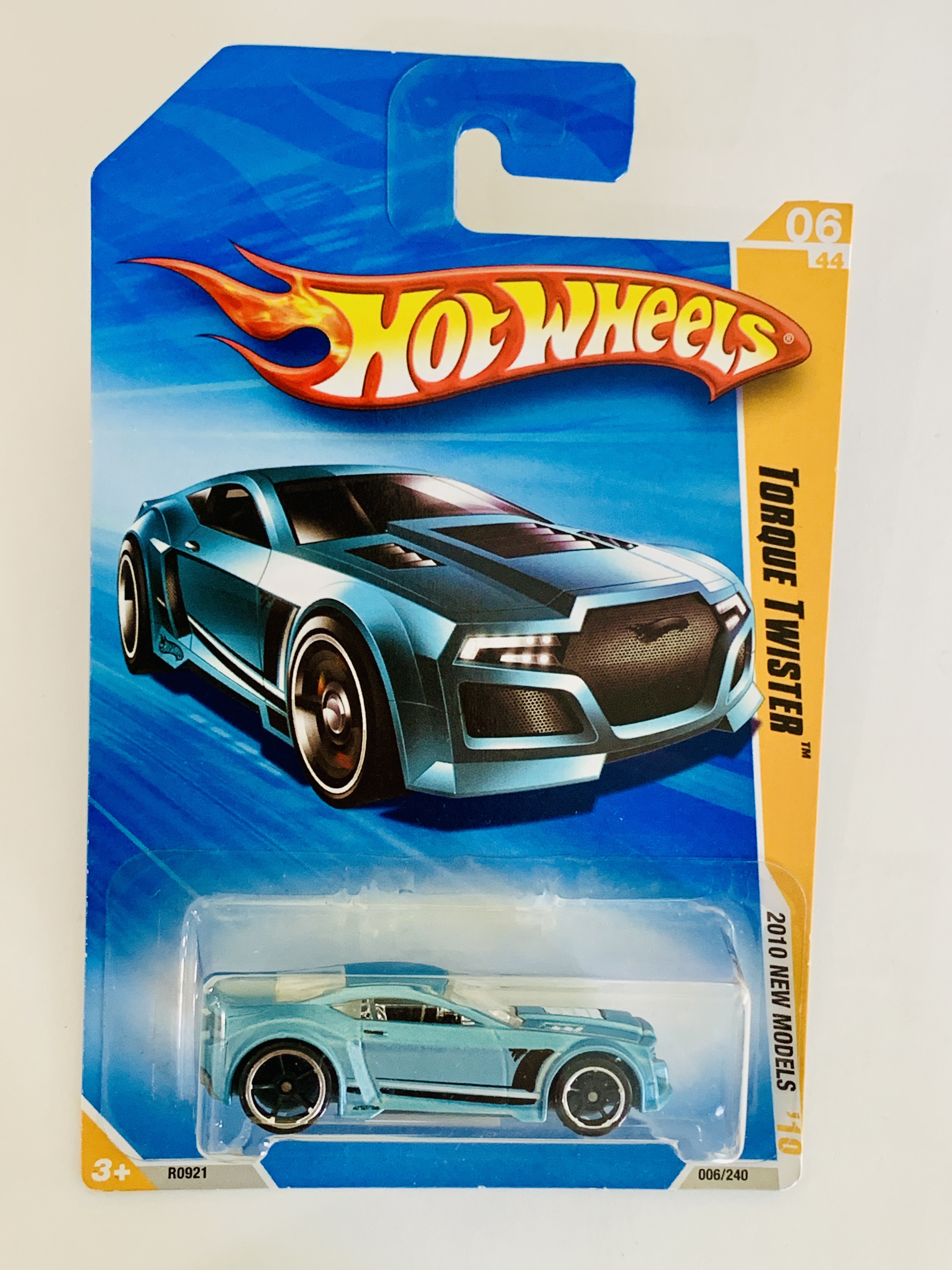 Hot Wheels #006 Torque Twister