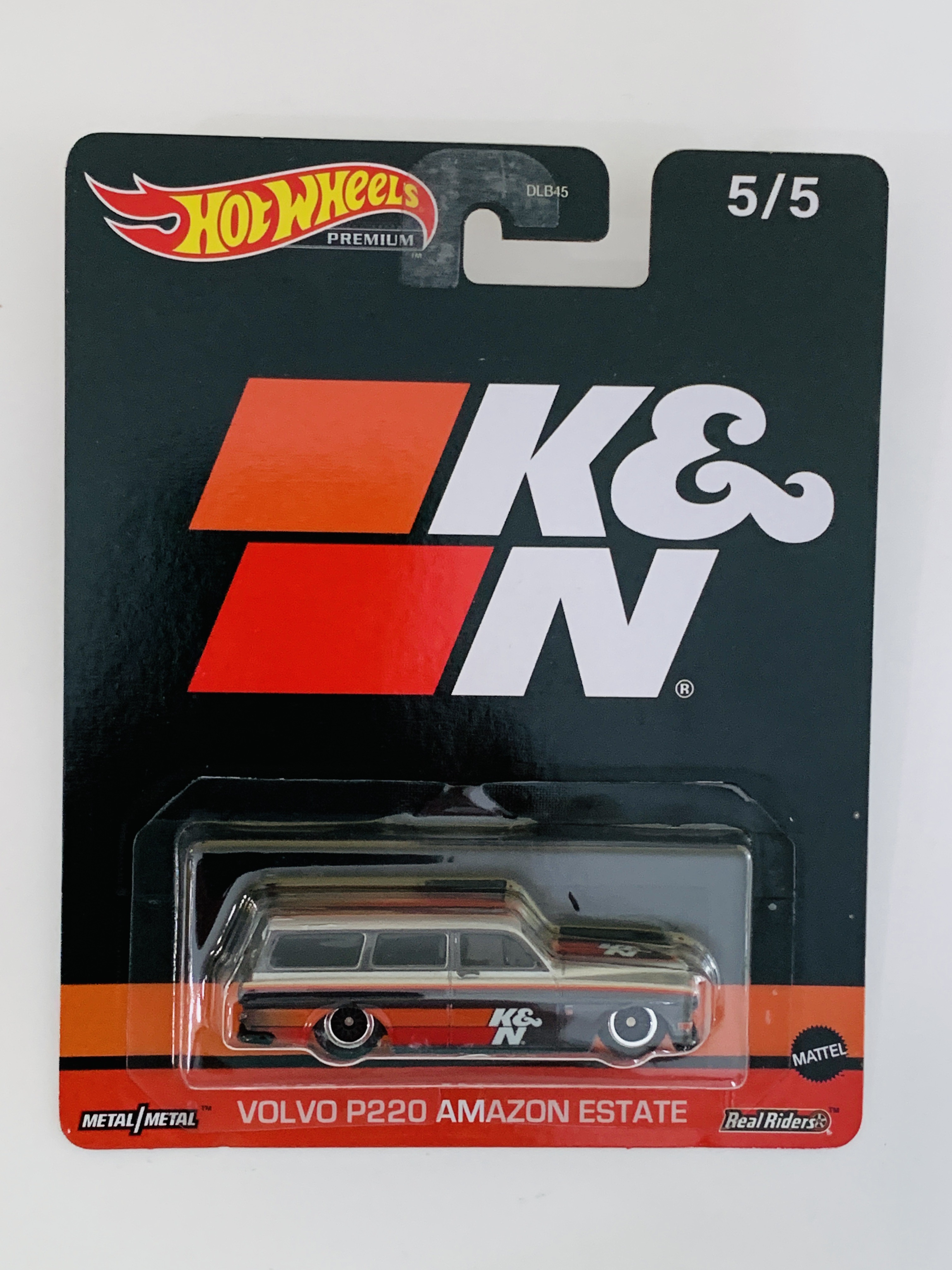 Hot Wheels Premium K&N Volvo P220 Amazon Estate