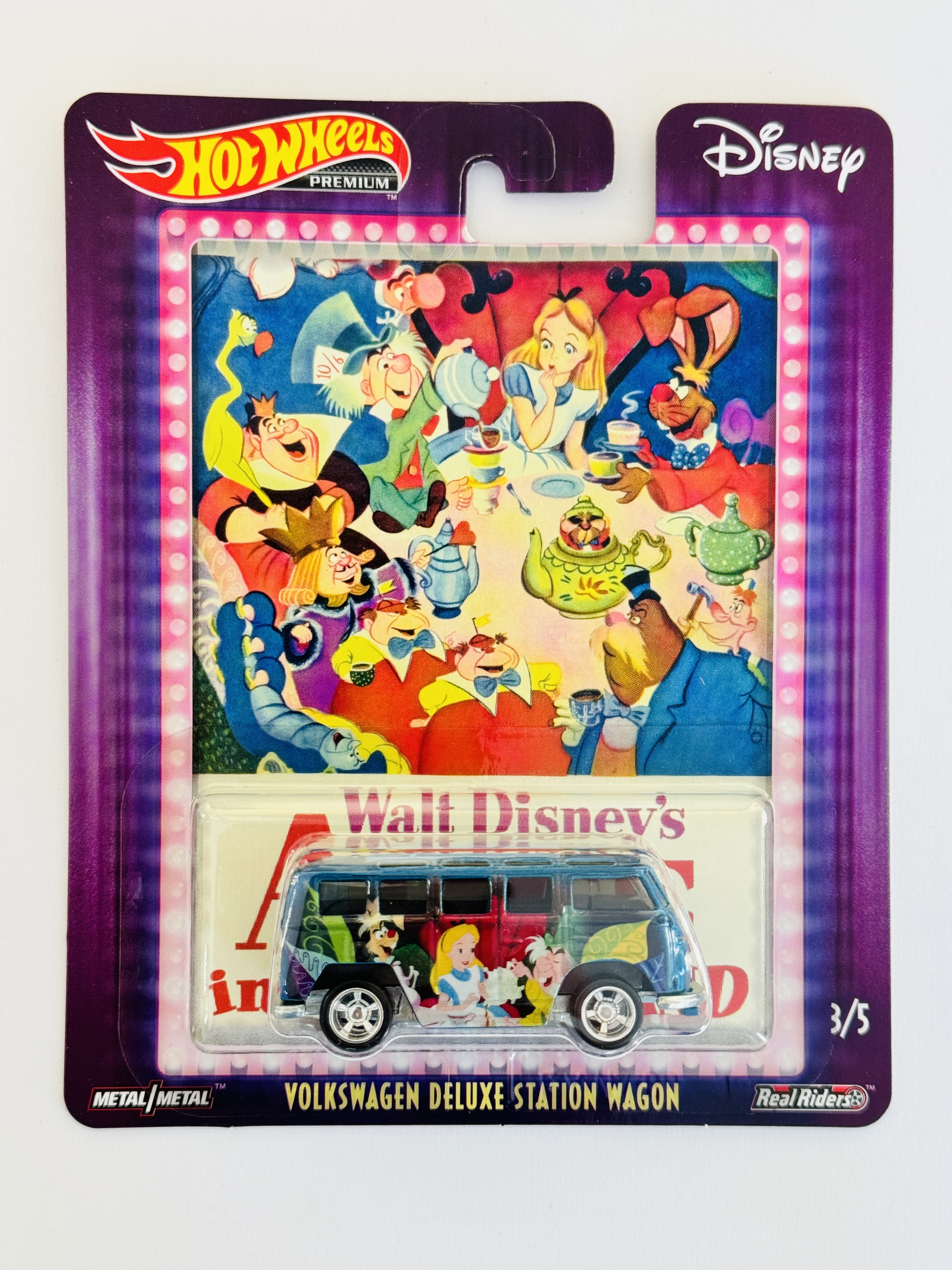 Hot Wheels Premium Disney Alice In Wonderland Volkswagen Deluxe Station Wagon