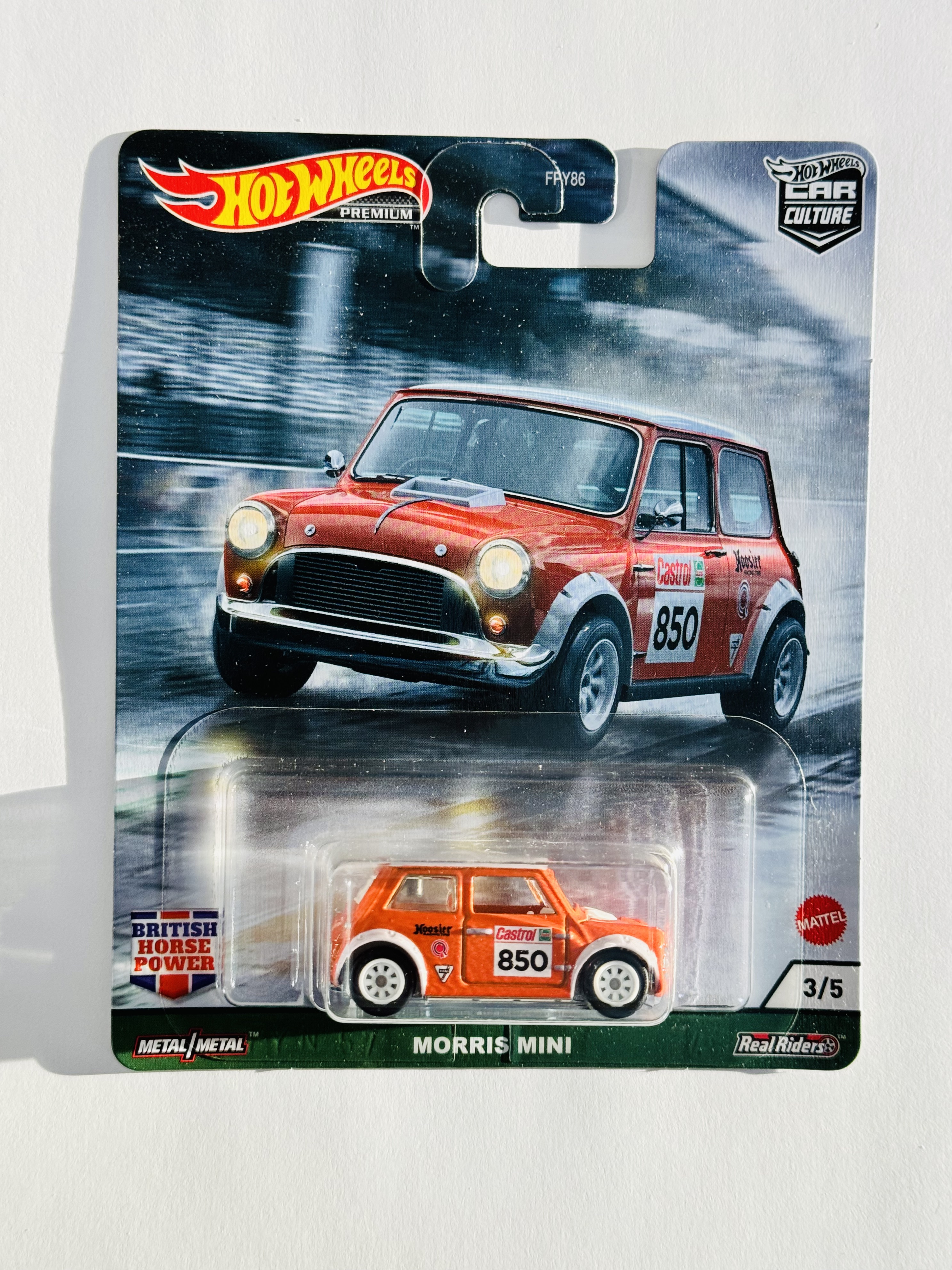 Hot Wheels Premium British Horse Power Morris Mini