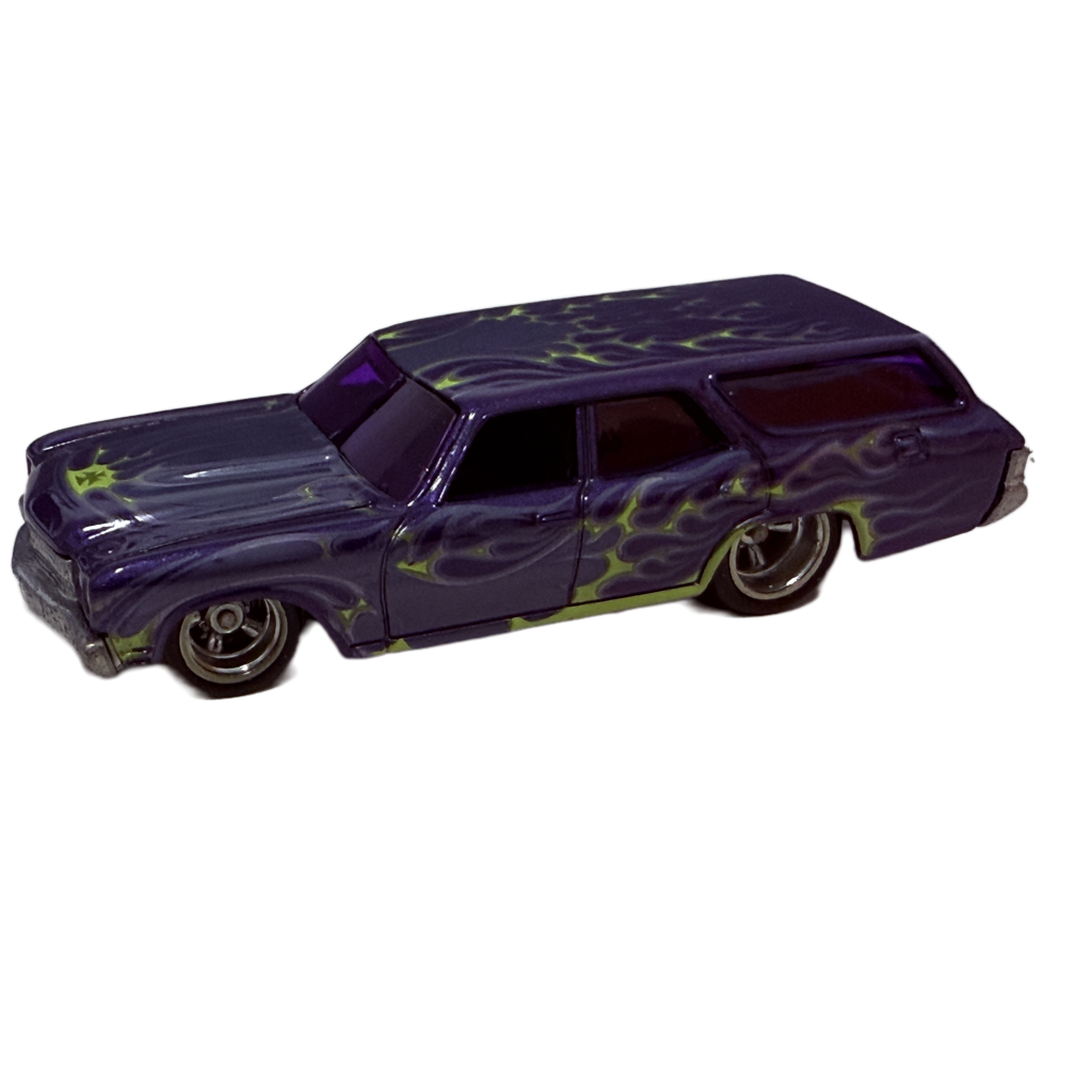 Hot Wheels Exclusive Signed Chase Wayne's Garage '70 Chevelle SS Wagon
