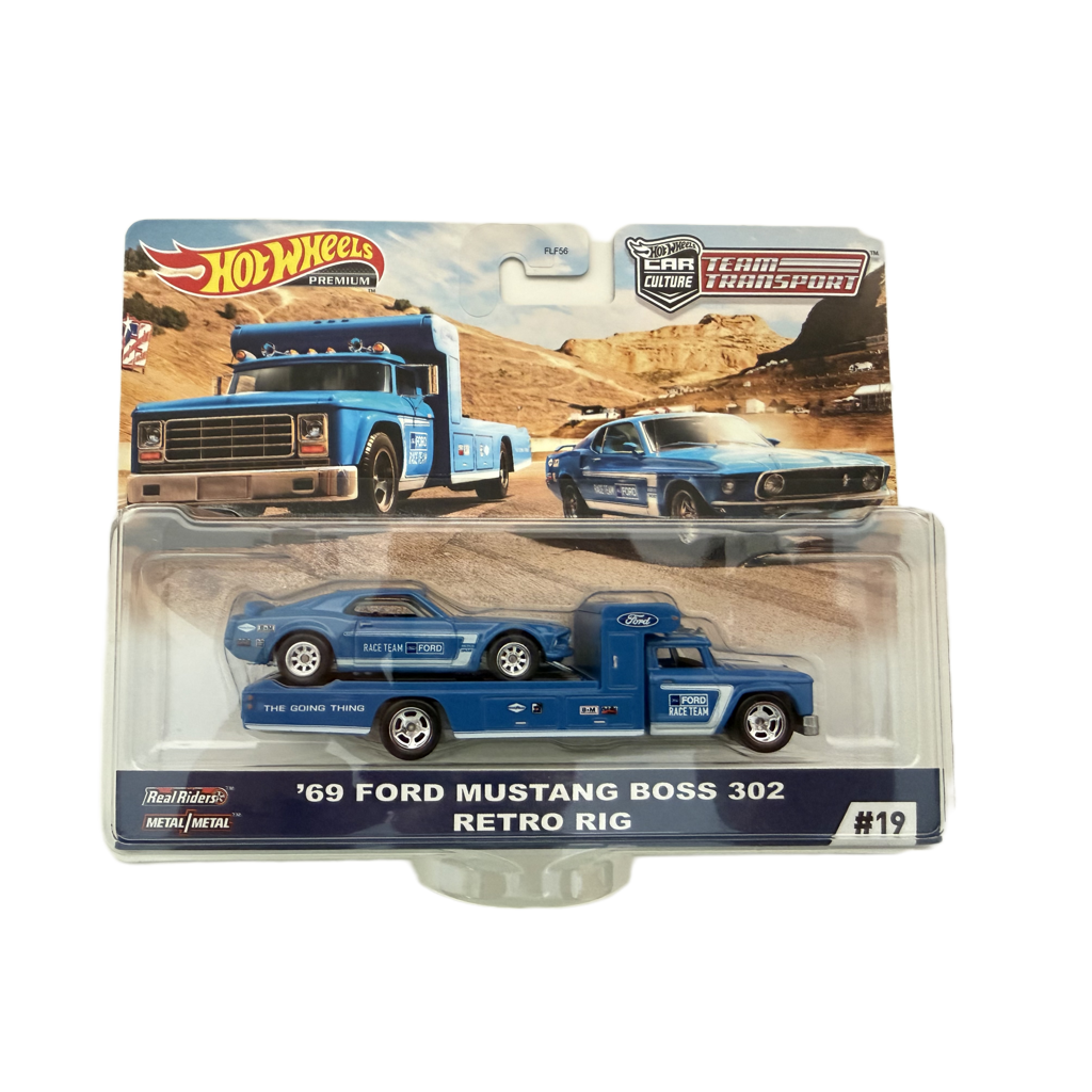 Hot Wheels Team Transport #19 '69 Ford Mustang Boss 302 / Retro Rig