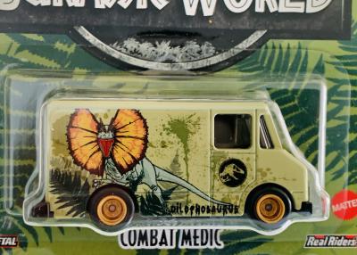 Hot Wheels Premium Jurassic World Combat Medic 1