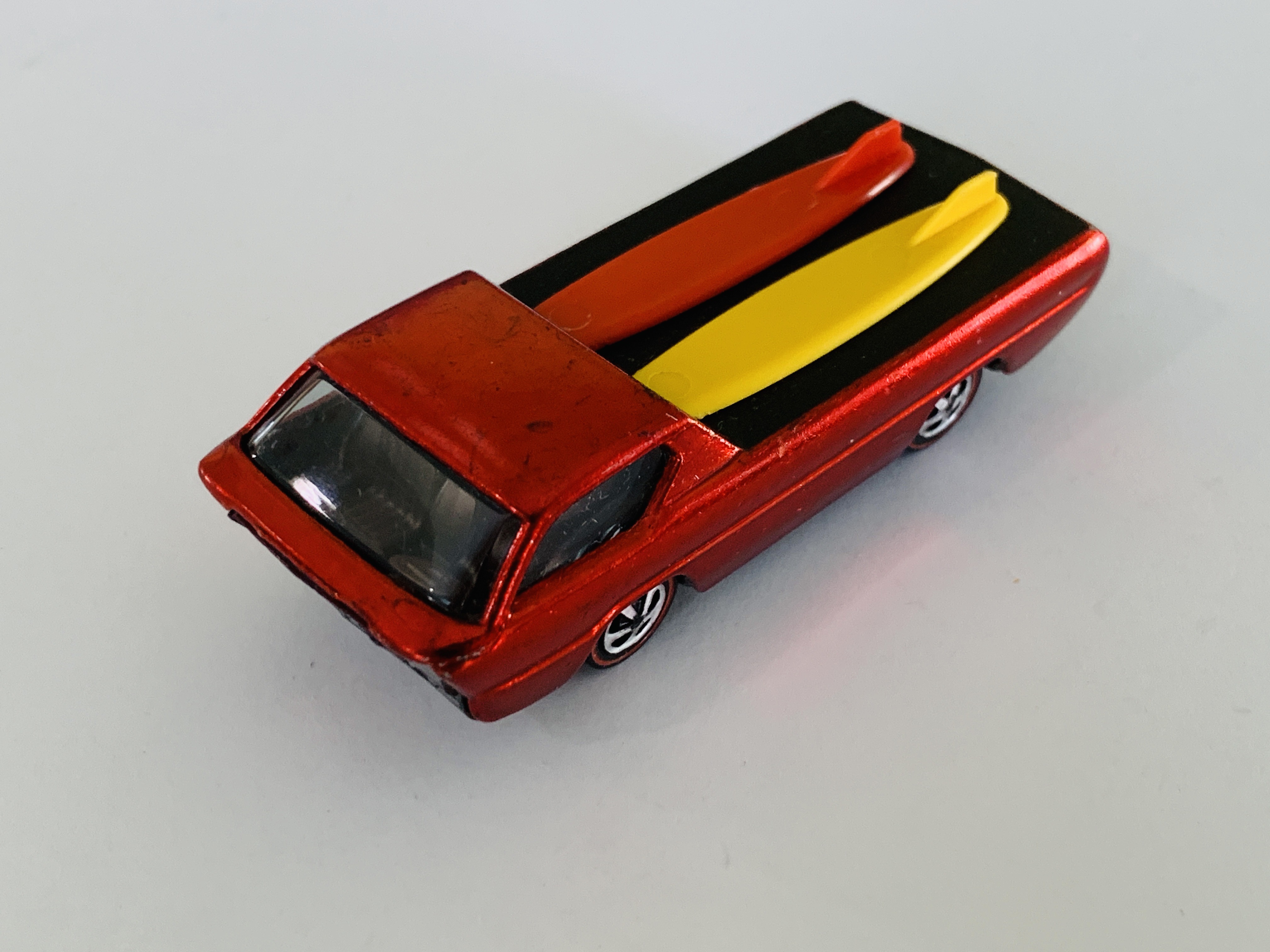 Hot Wheels Redline Deora - Red