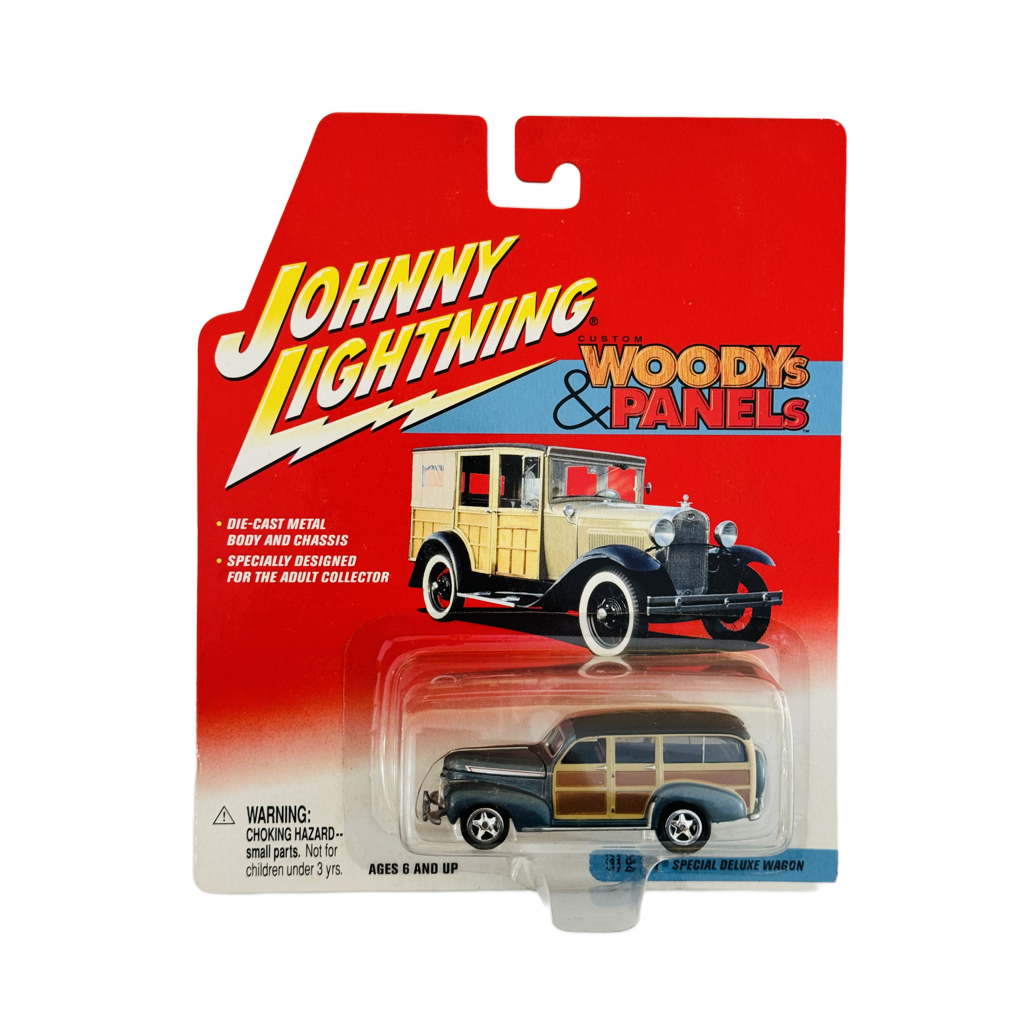 Johnny Lightning Woodys & Panels '41 Chevy Special Deluxe Wagon