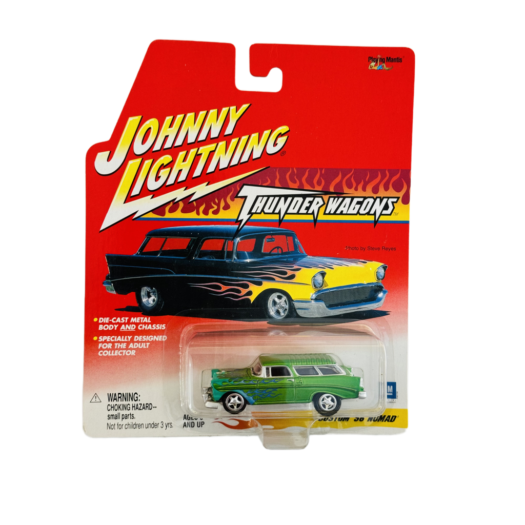 Johnny Lightning Thunder Wagons Custom '56 Nomad