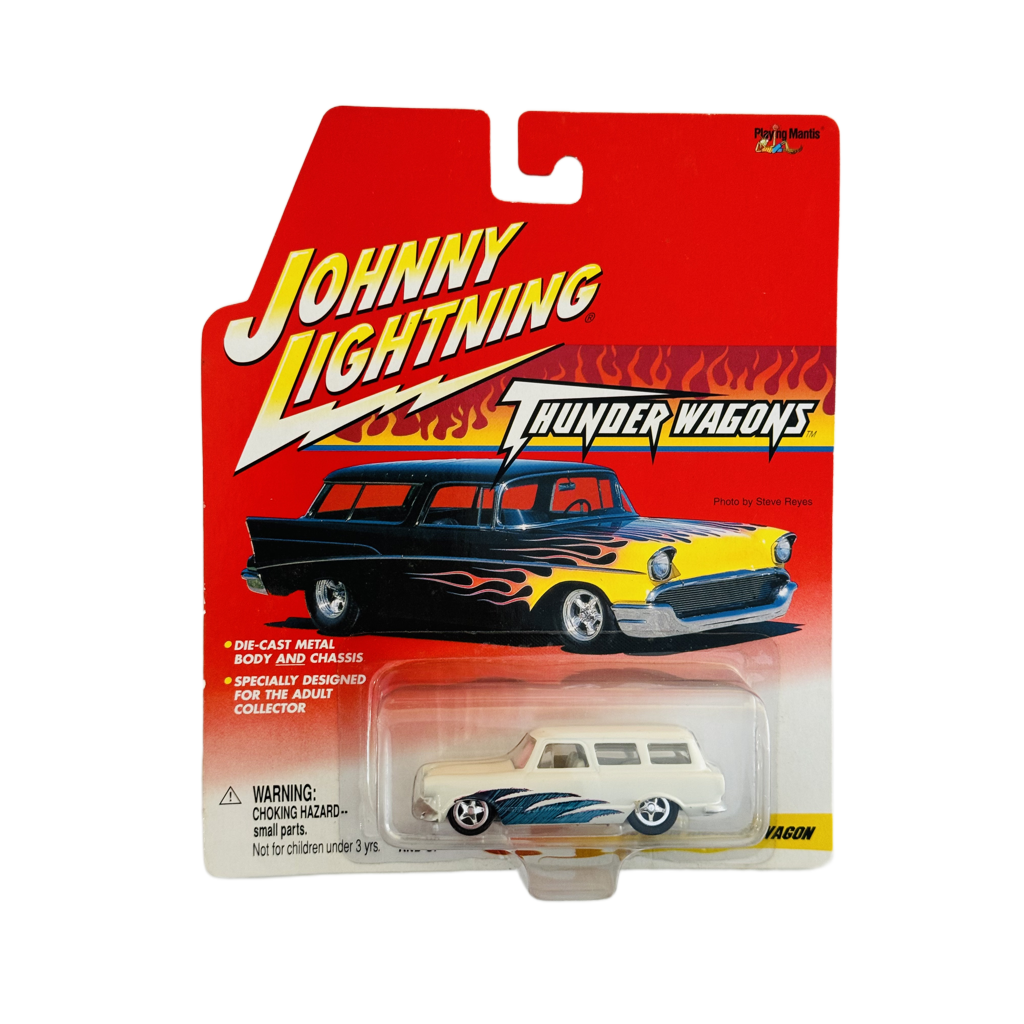 Johnny Lightning Thunder Wagons Custom Rambler Wagon