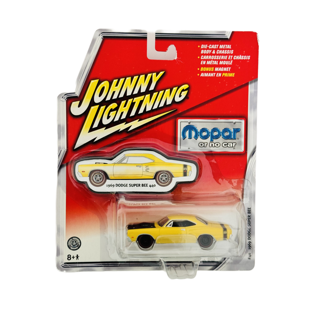 Johnny Lightning Mopar Or No Car 1969 Dodge Super Bee 440