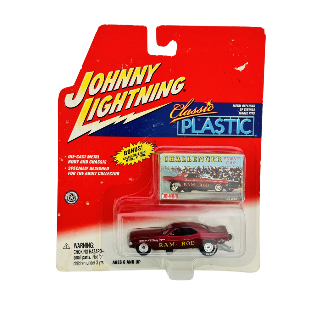 Johnny Lightning Classic Plastic Ram Rod 1970 Dodge Challenger Funny Car