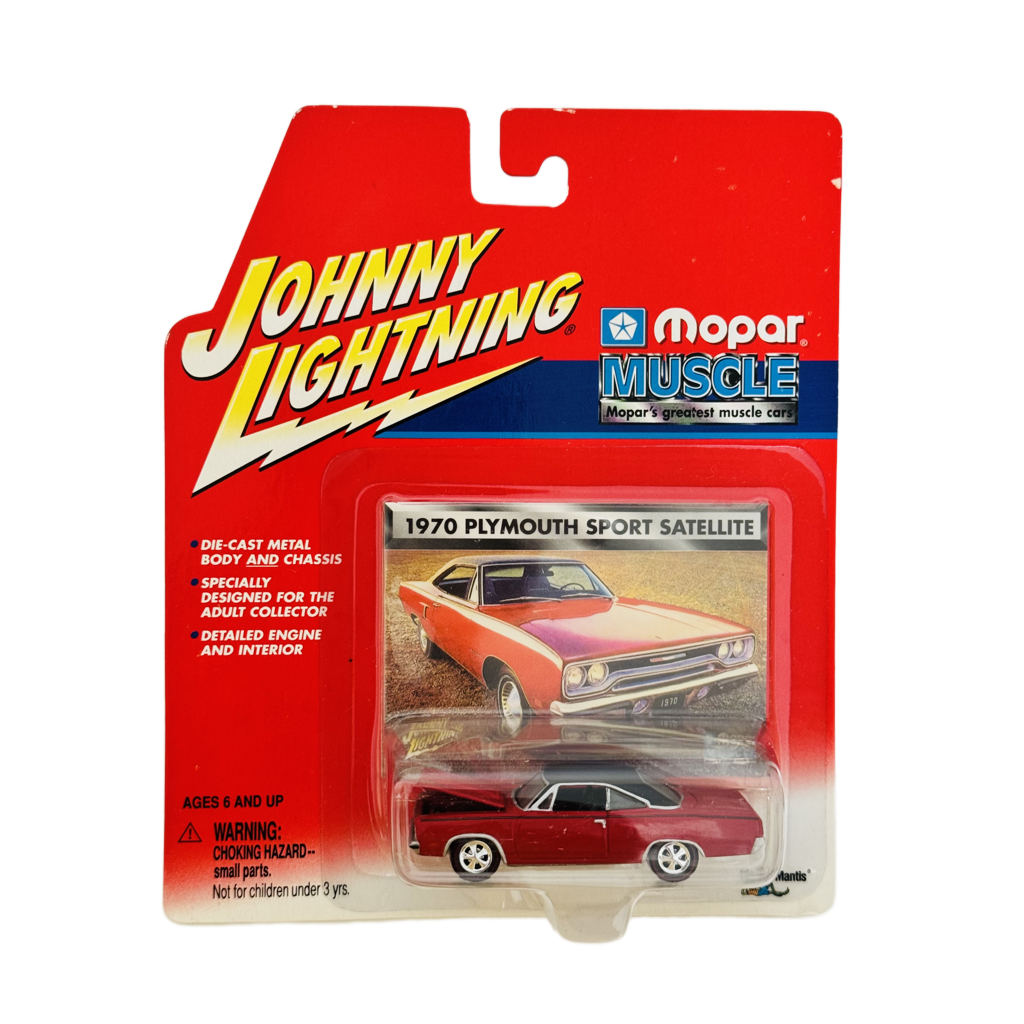 Johnny Lightning Mopar Muscle 1970 Plymouth Sport Satellite