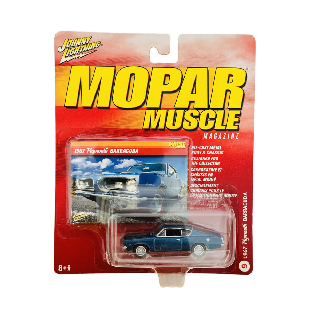 Johnny Lightning Mopar Muscle 1967 Plymouth Barracuda - Cracked Blister