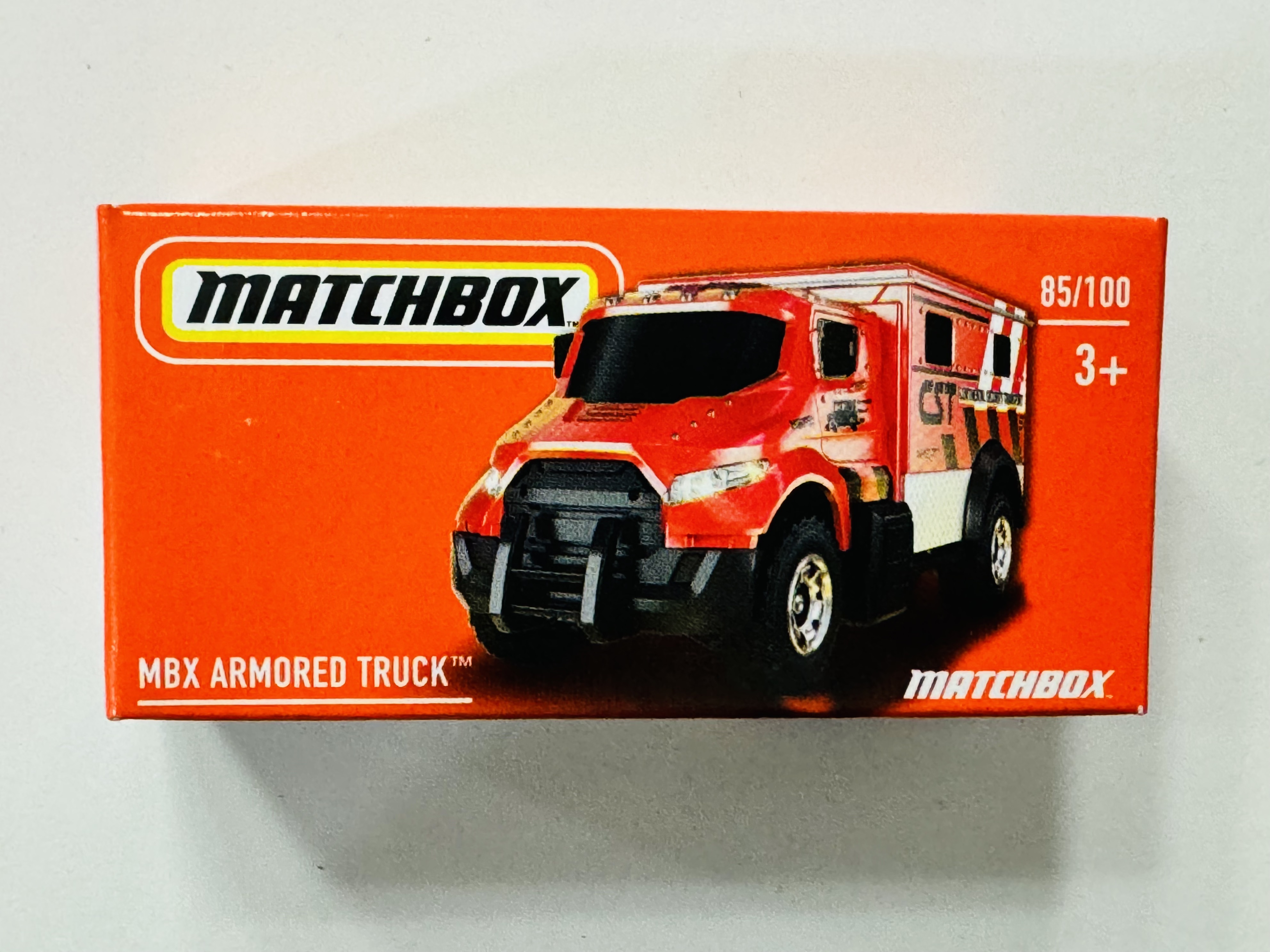 Matchbox Power Grabs #85 MBX Armored Truck