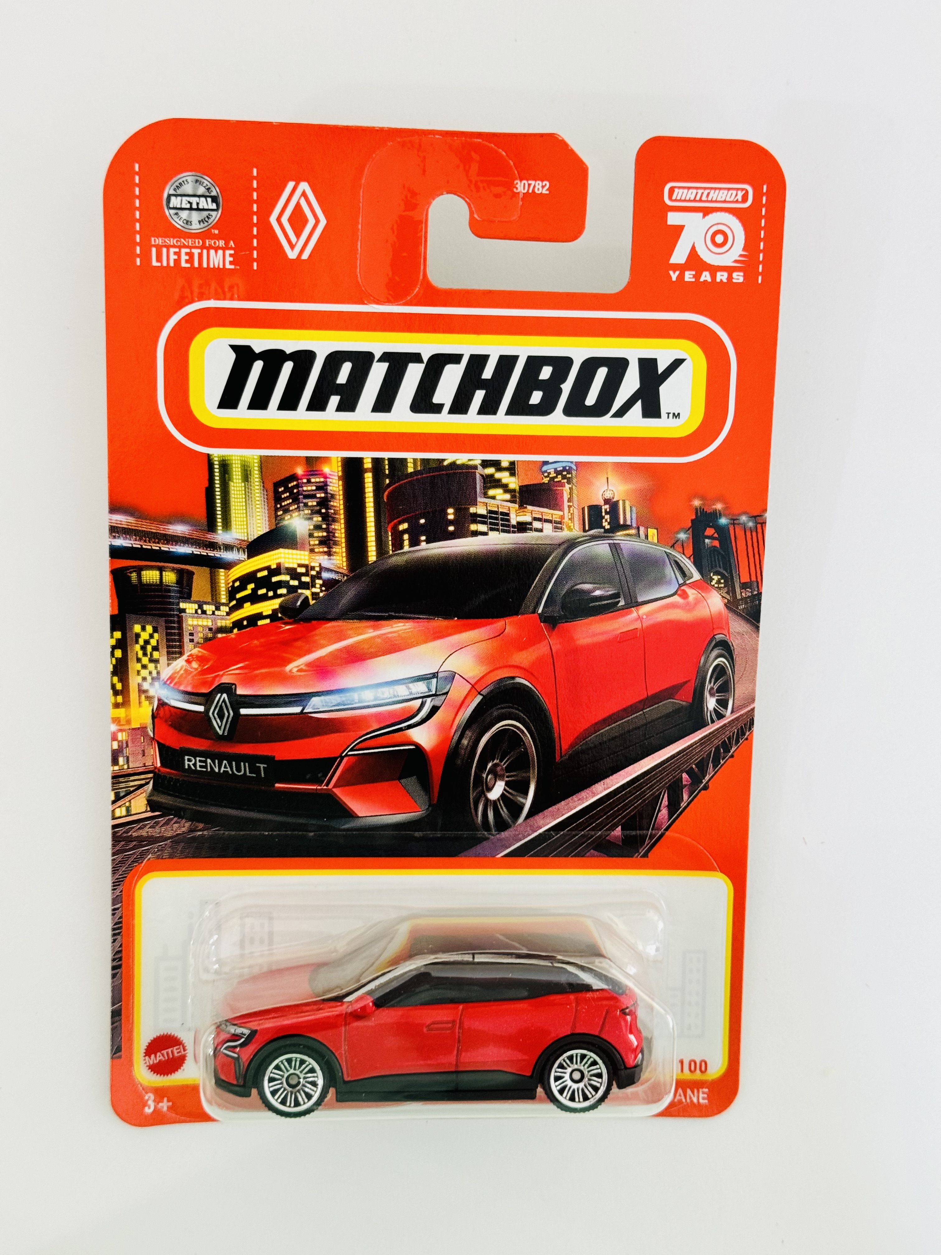 Matchbox #100 2022 Renault Megane