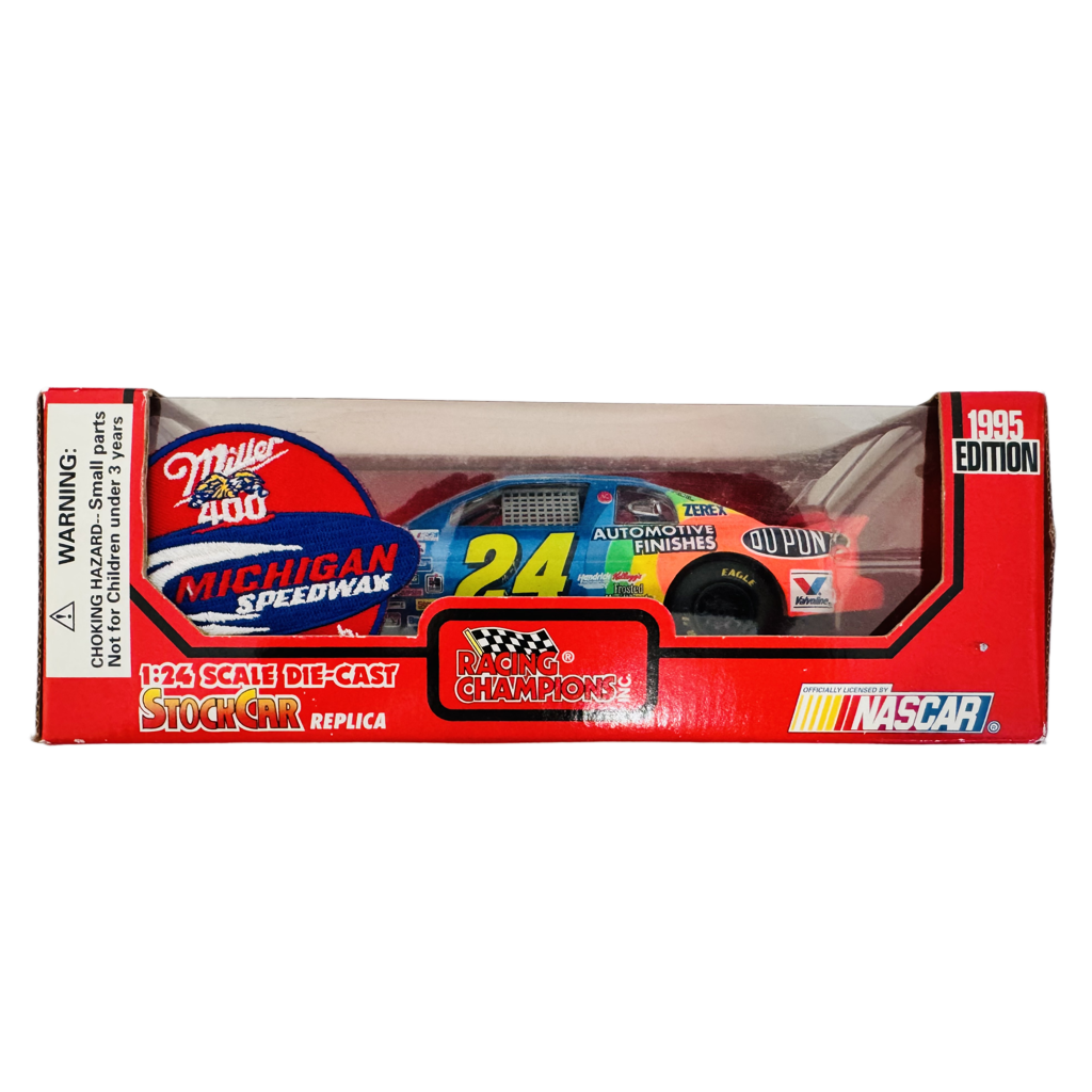 Racing Champions 1:24 Scale 1995 Edition #24 Jeff Gordon DuPont Stock Car